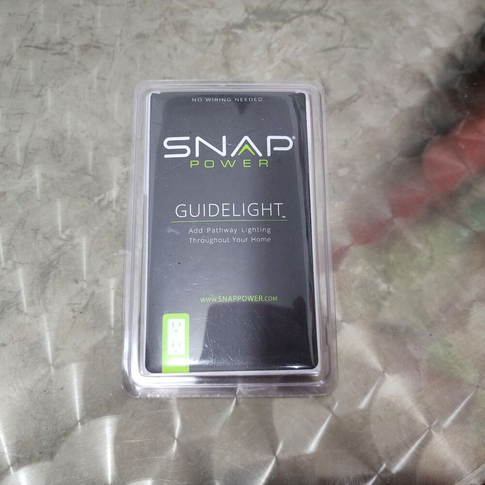 SnapPower GuideLight LED Night Light Wall Plate for Duplex Outlet White NIB